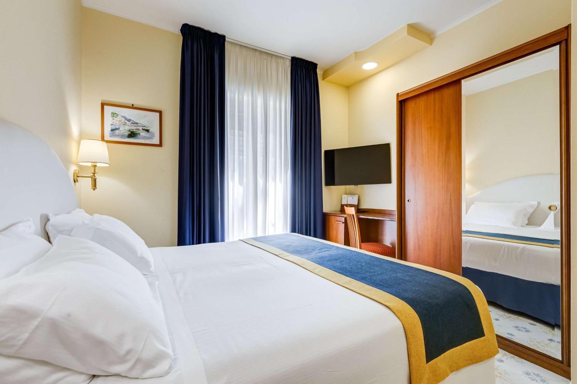 Western La Solara Hotel