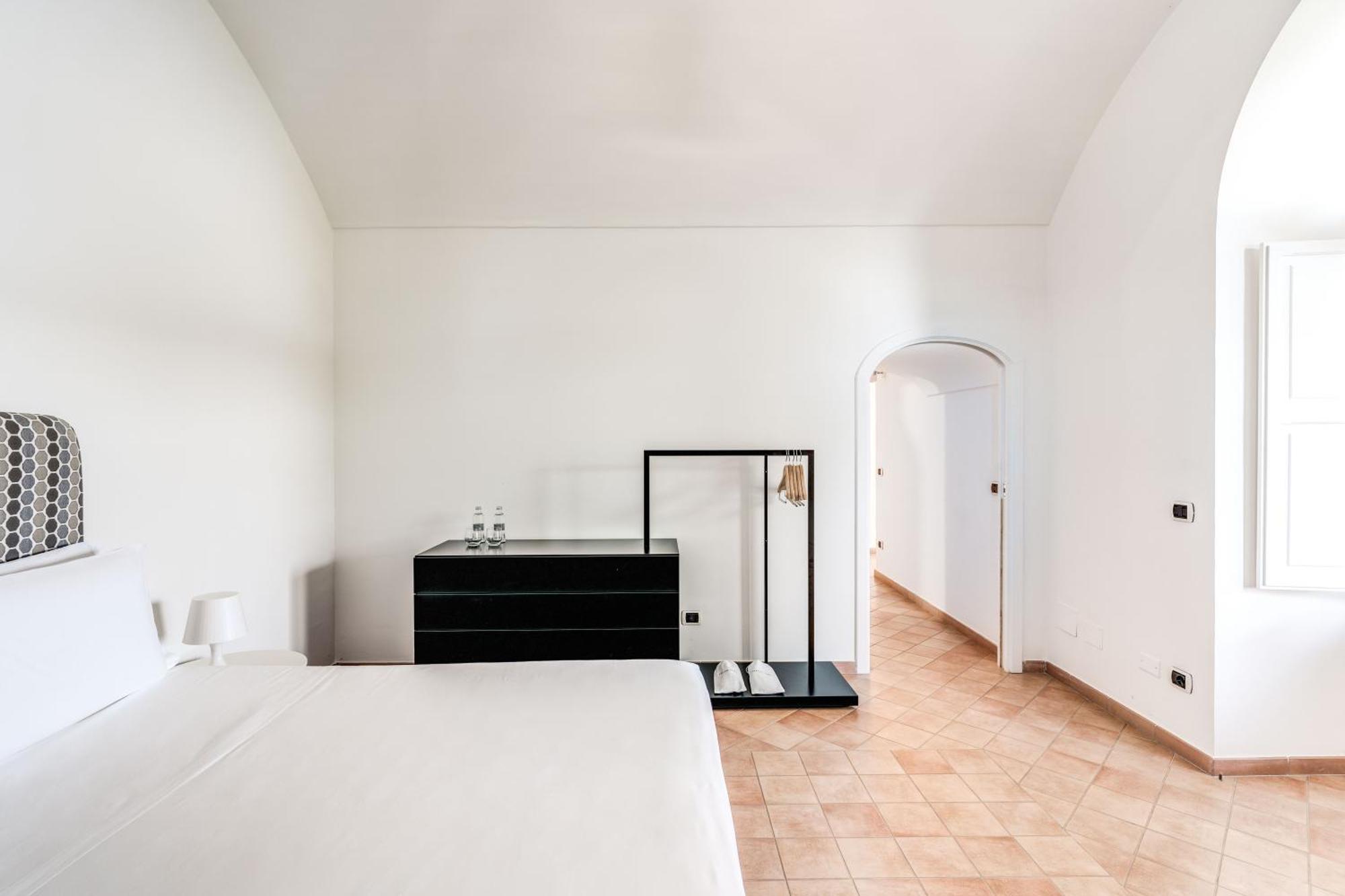 Giulia Boutique Views Pool And Guest Services Villa Sorrento