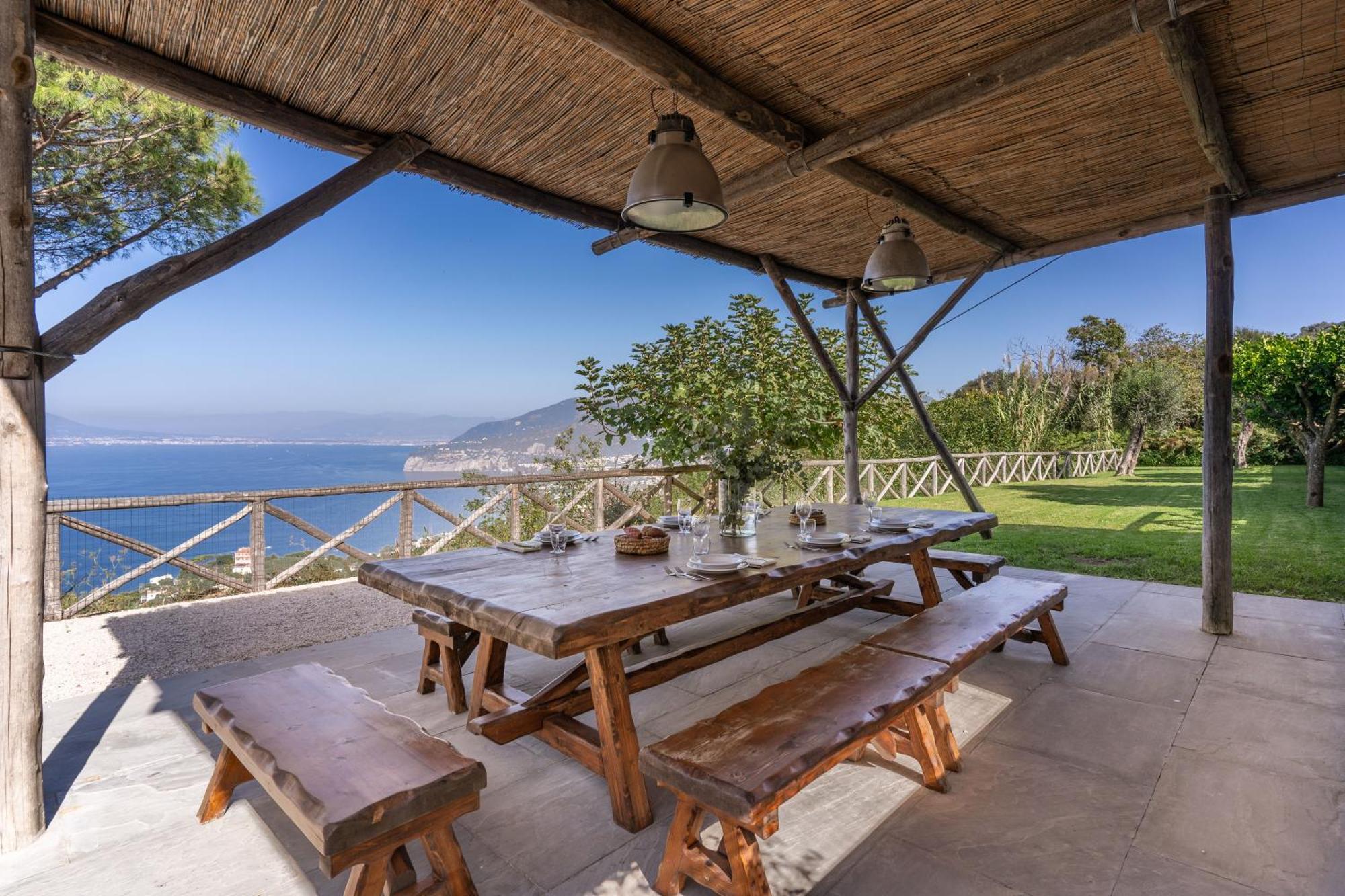 Giulia Boutique Views Pool And Guest Services Sorrento