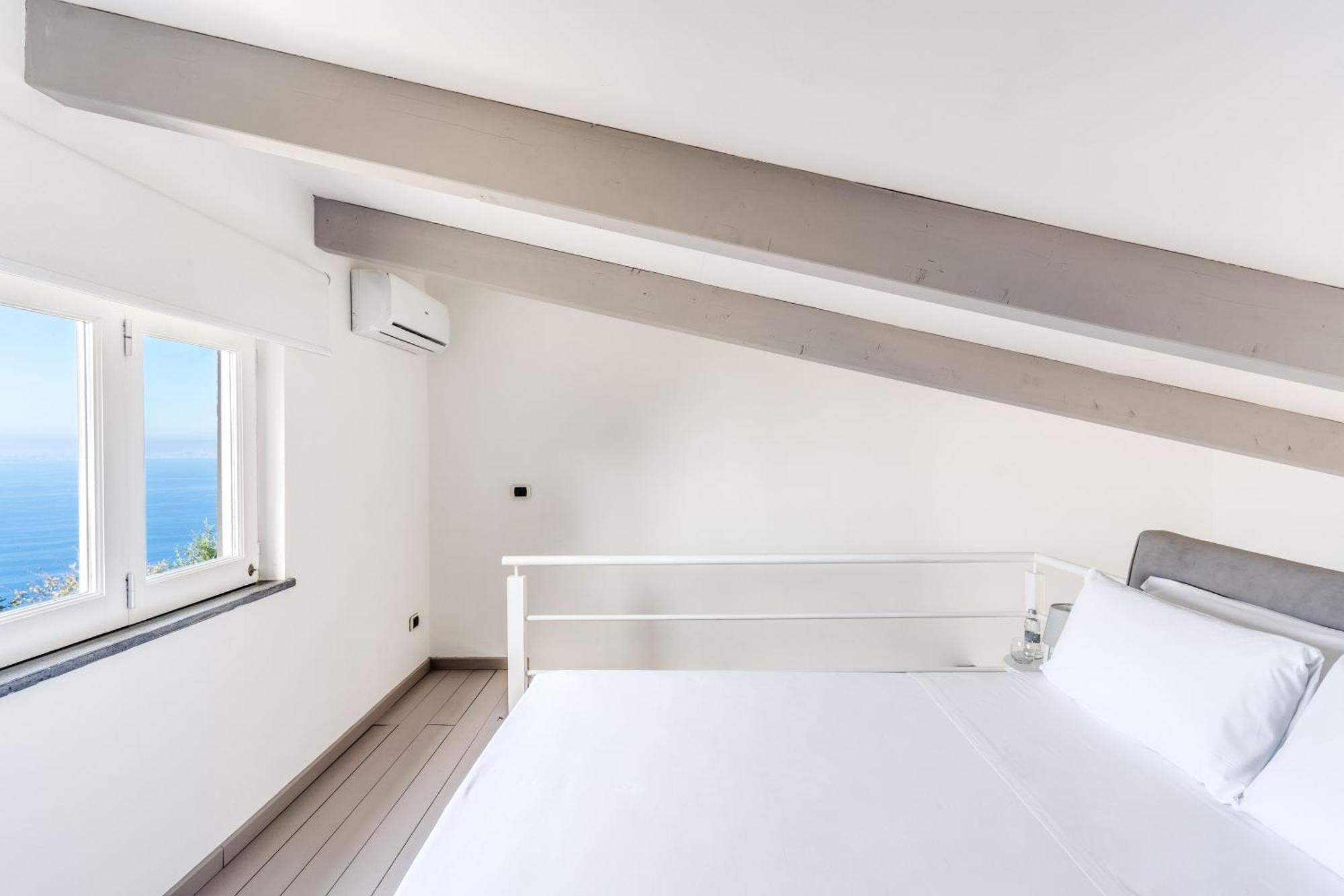 Giulia Boutique Views Pool And Guest Services Villa