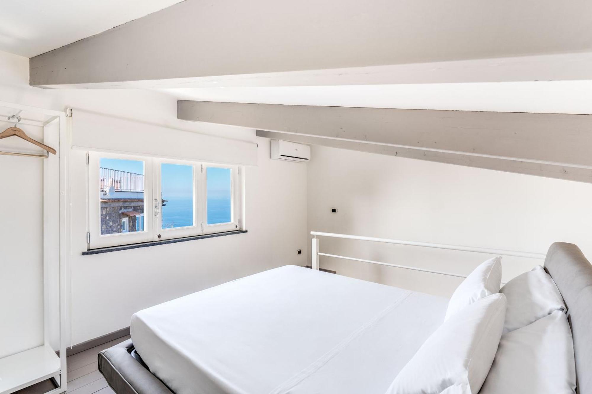 Villa Giulia Boutique Views Pool And Guest Services