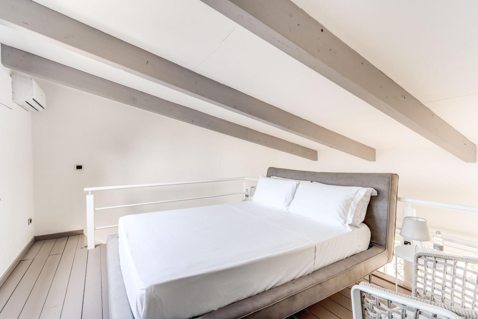 Giulia Boutique Views Pool And Guest Services Villa *