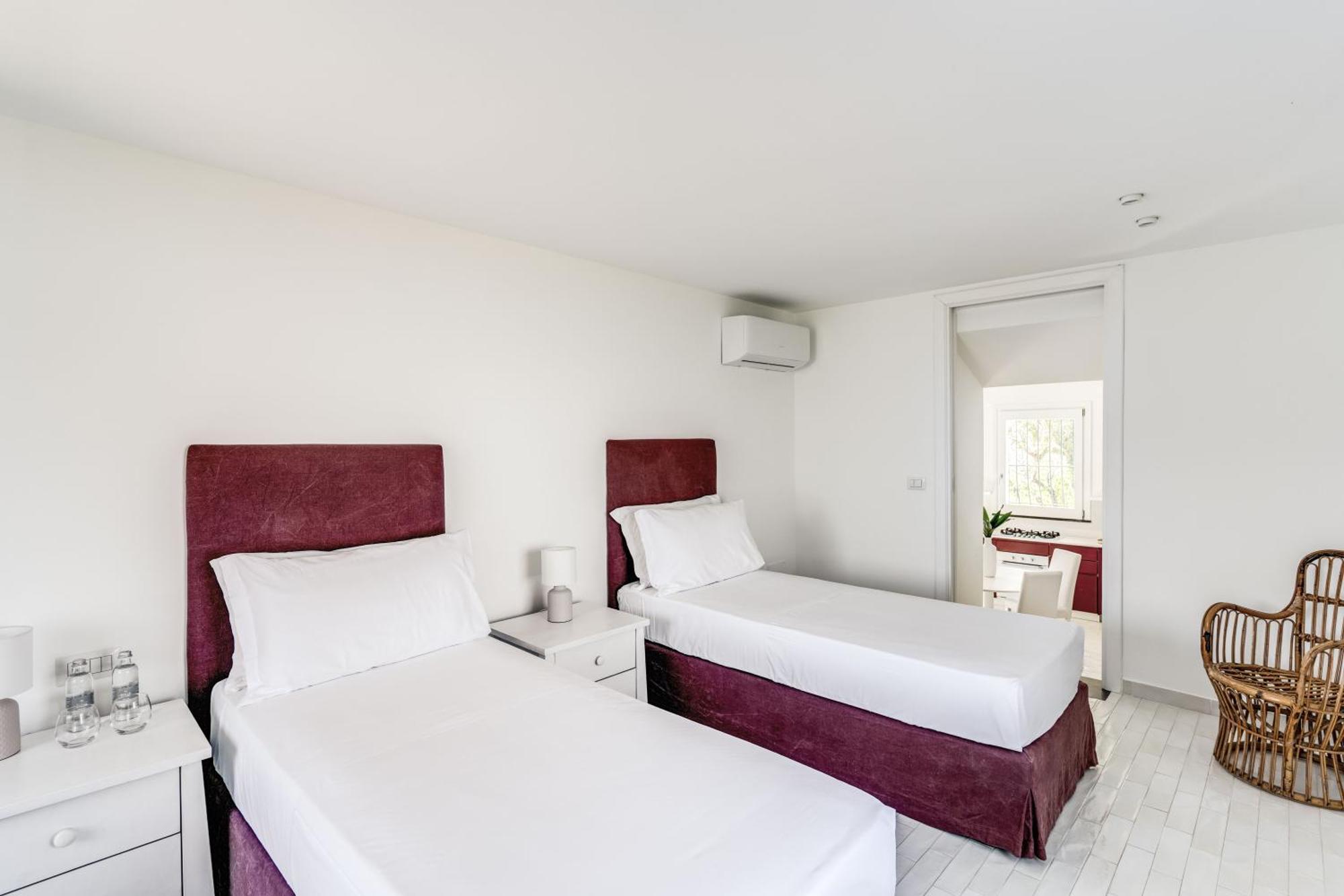 Giulia Boutique Views Pool And Guest Services Villa