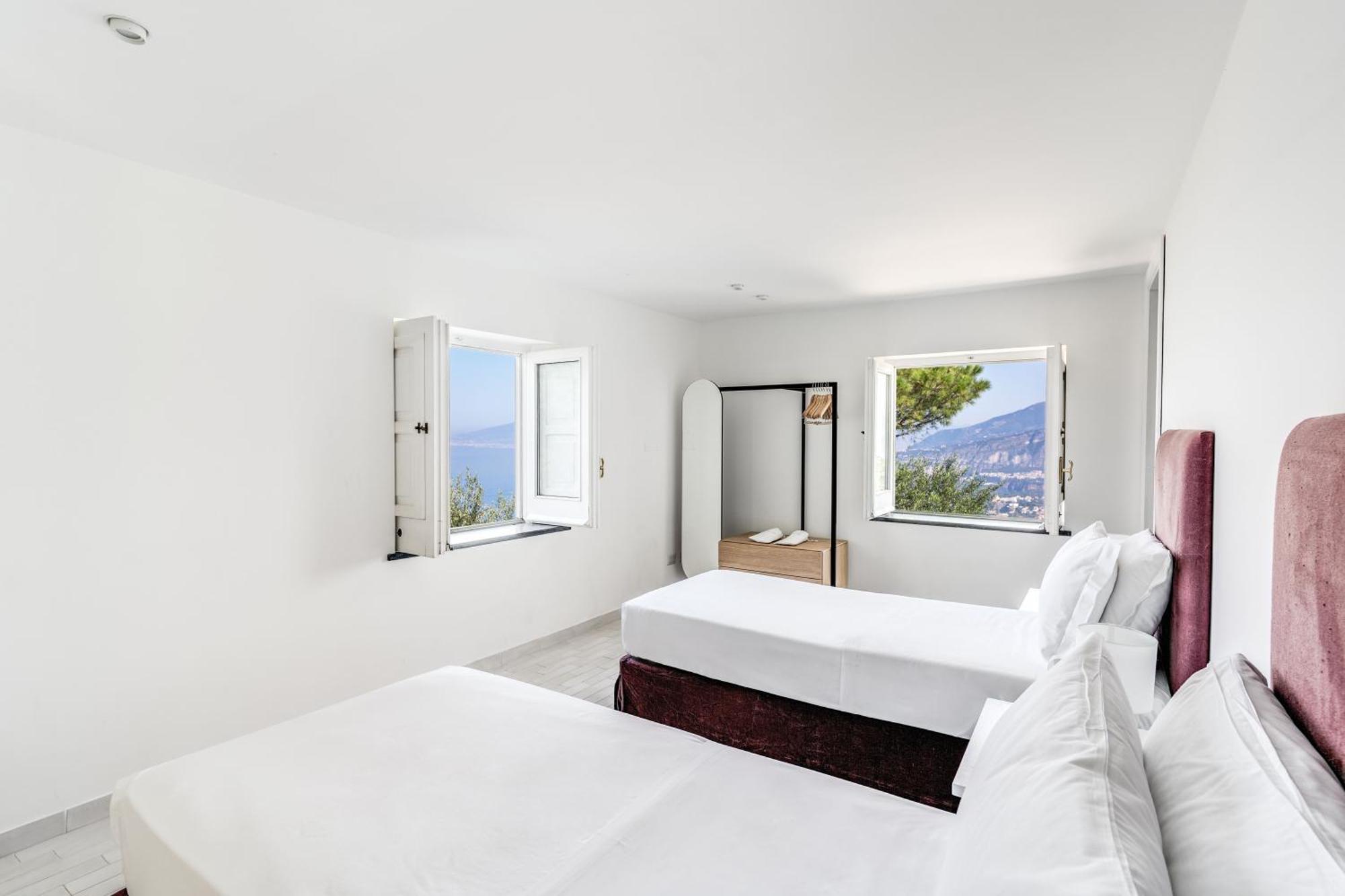 Giulia Boutique Views Pool And Guest Services Villa *