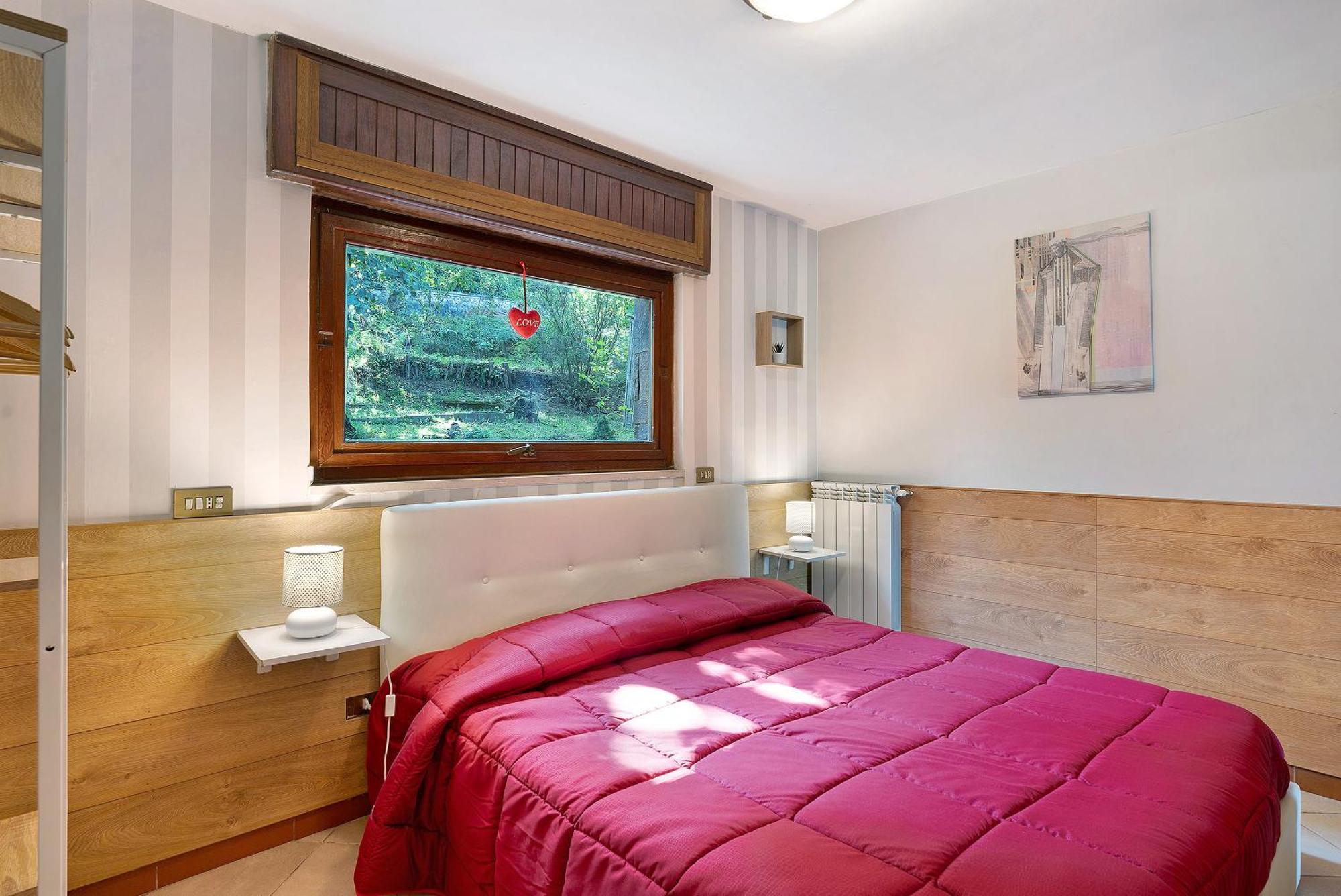 Lalla Villa *