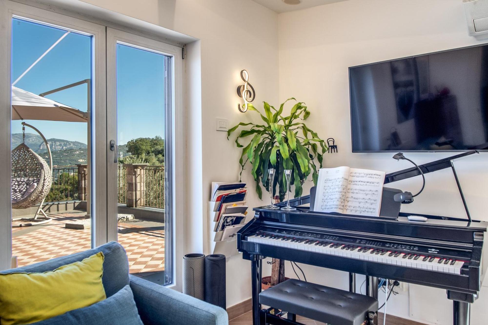 Enchanting Loft - Caruso 2 Holiday home *