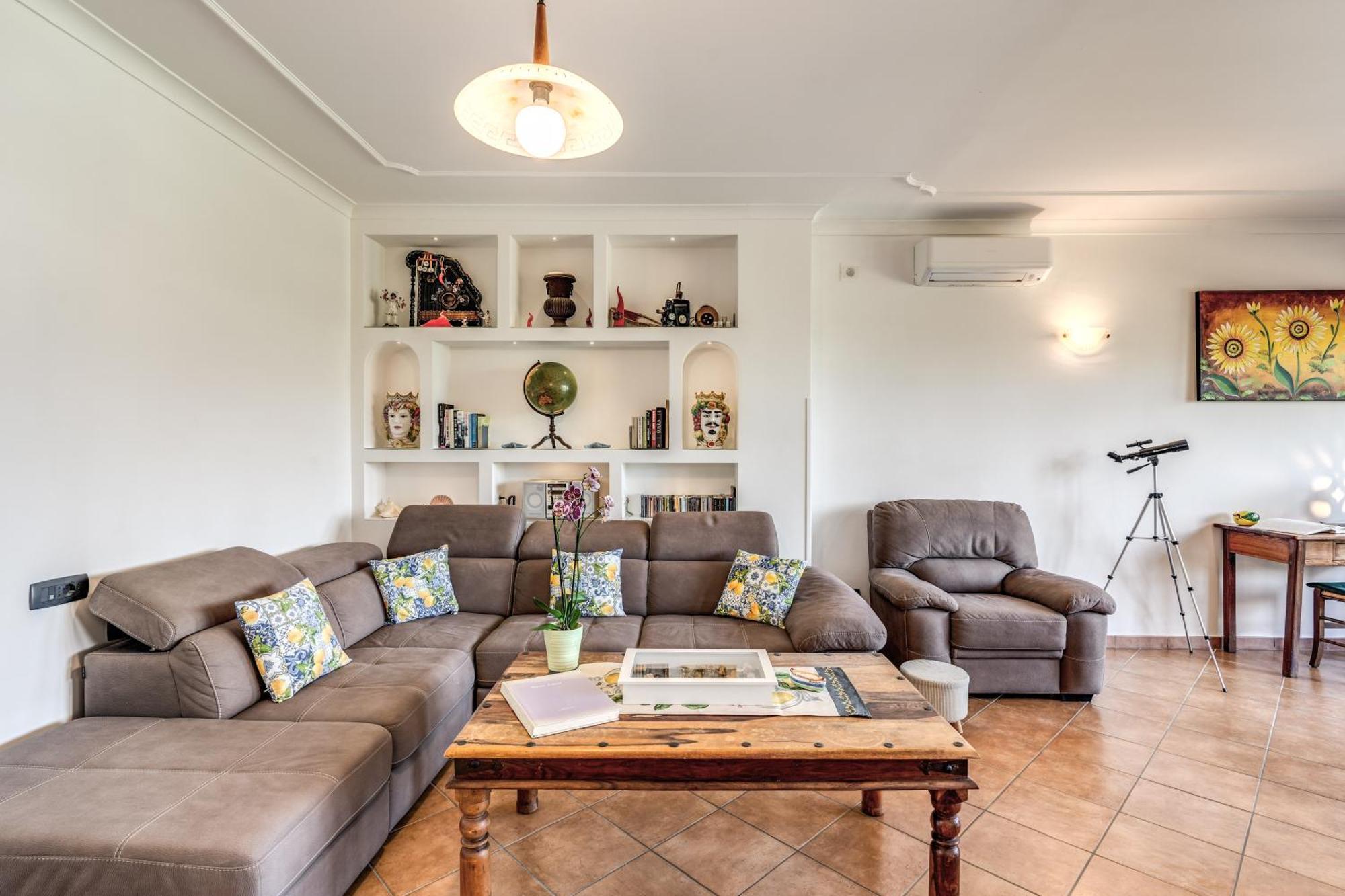Caruso Private Heated Pool & Sea View Villa Sorrento