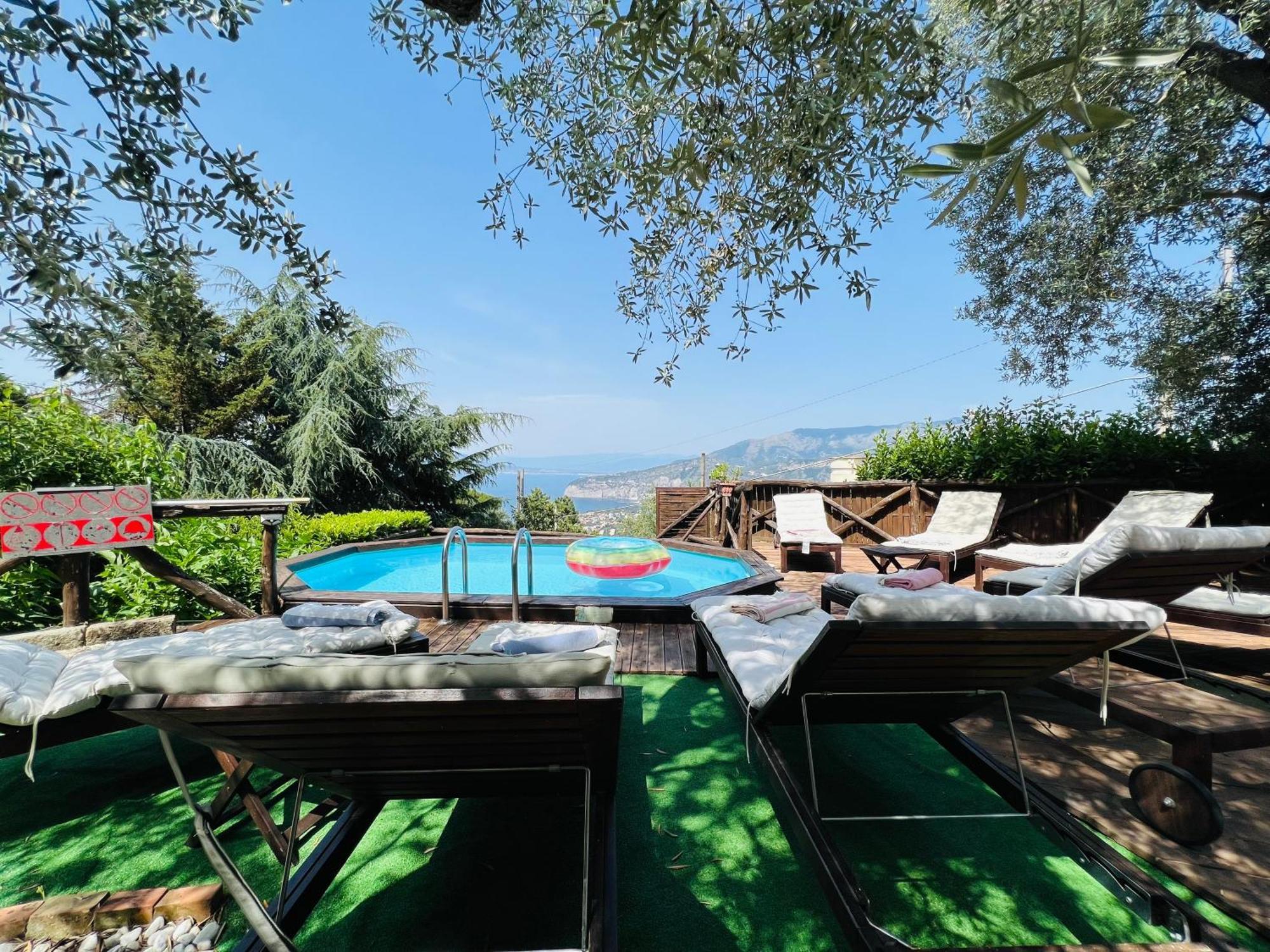 Gaia Villa *