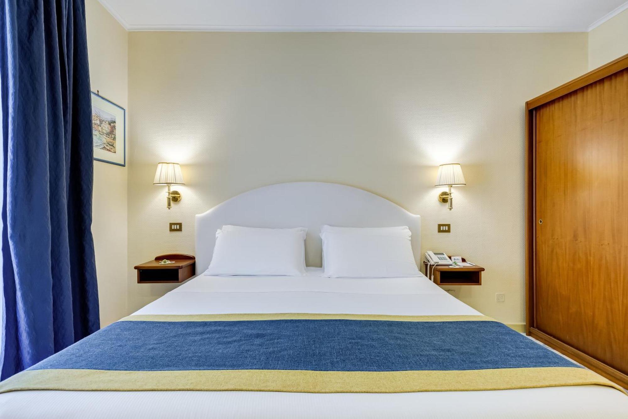 Western La Solara Hotel 4*