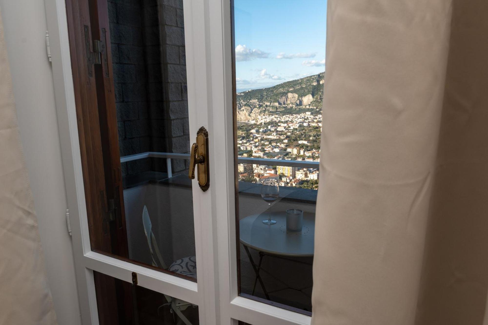 Casa Don Giovanni - Amazing View Apartment Sorrento