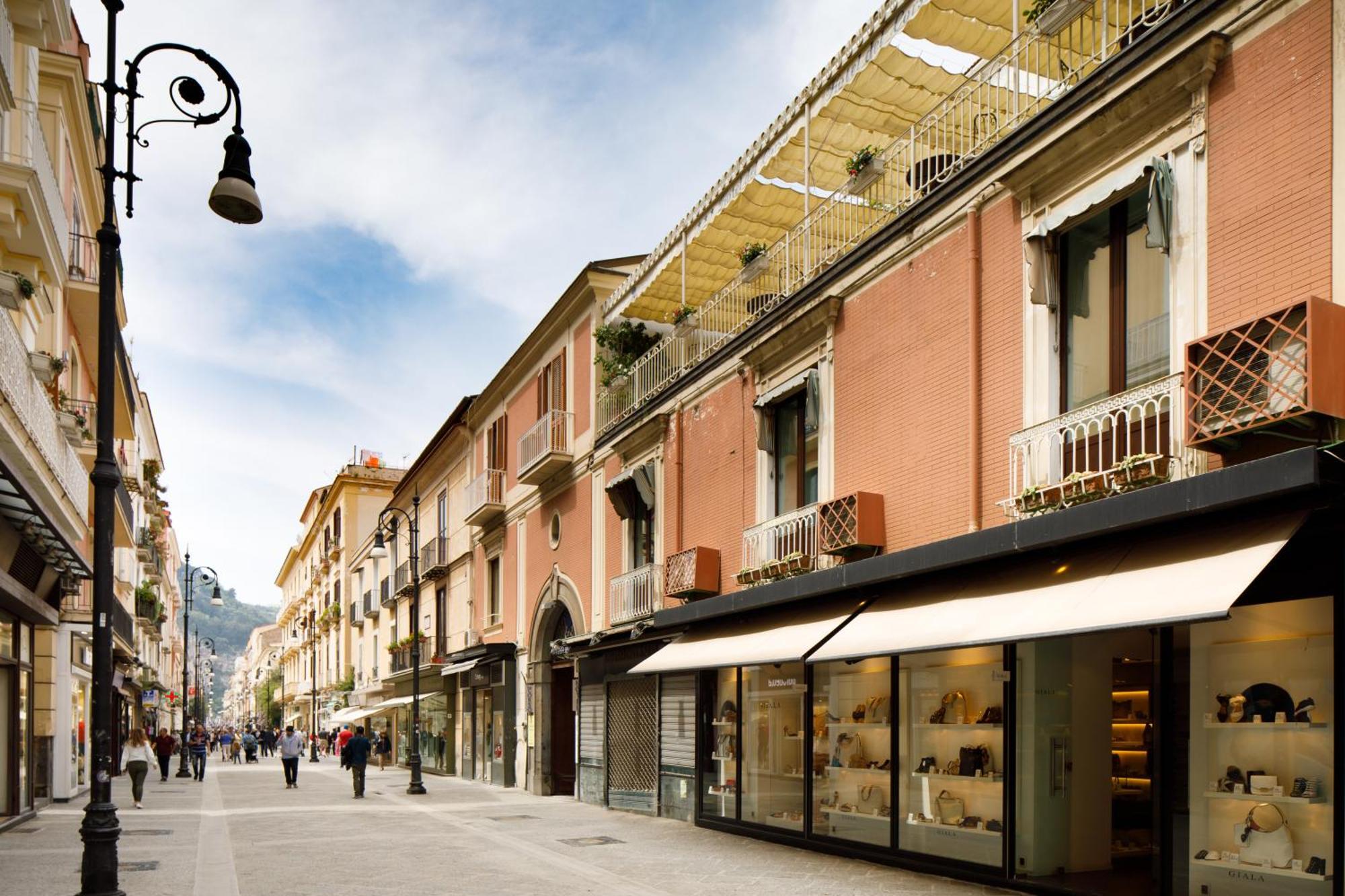 Del Corso 3*