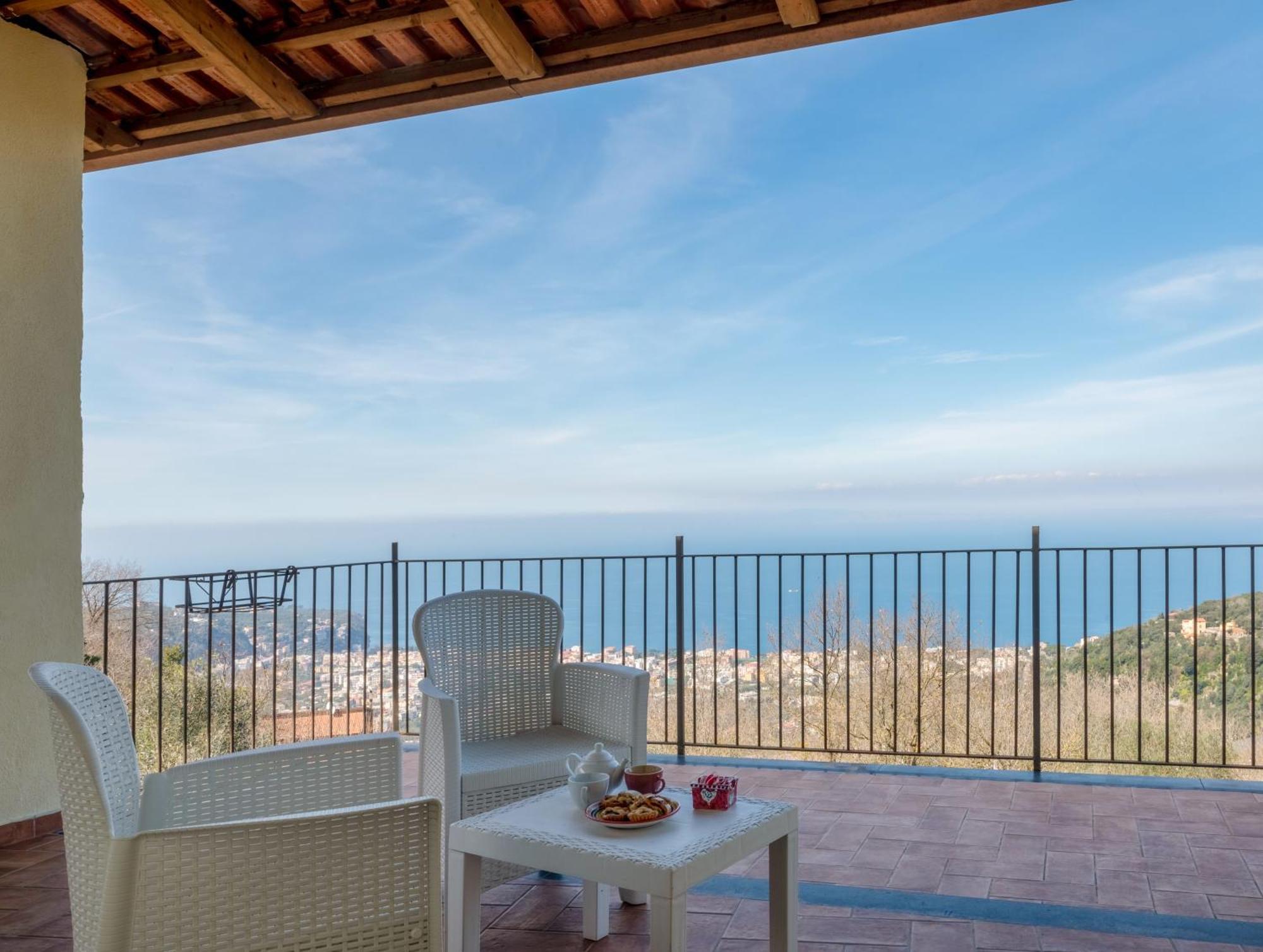 Agriturismo Primaluce Farm stay