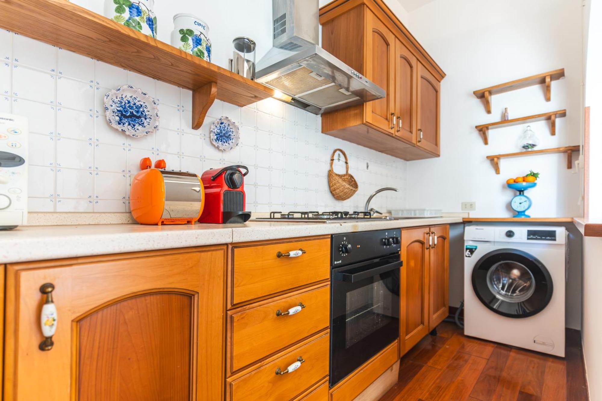 Apartment 3 Bedroom 1 Bt Flat Balcony A/c Wi-fi *