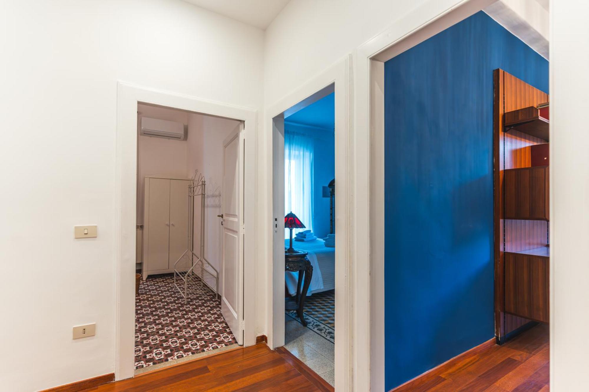 3 Bedroom 1 Bt Flat Balcony A/c Wi-fi *