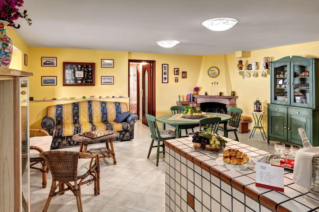 Peter's House By Gocce Apartment
