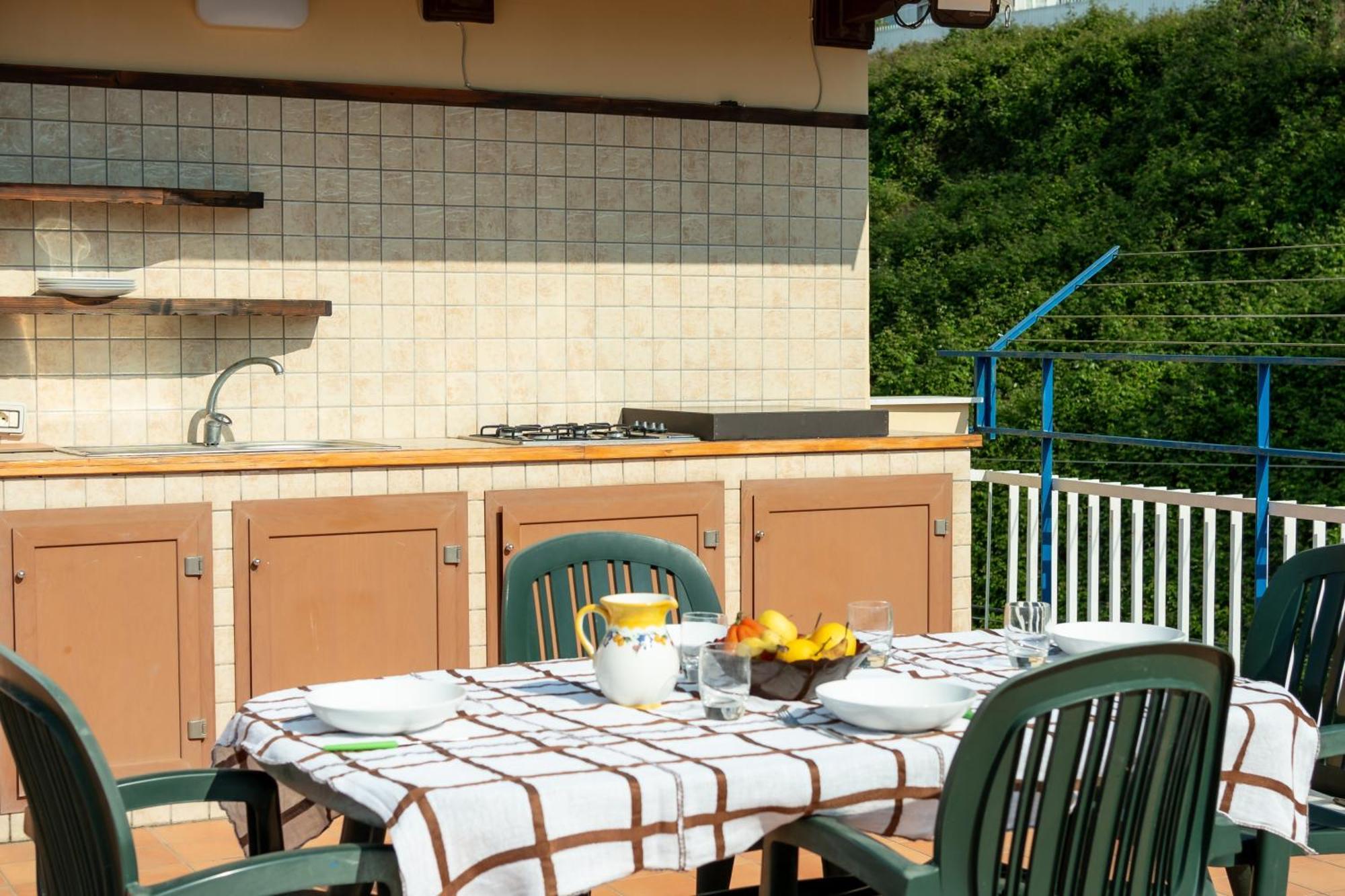 Apartment Realty Holidays Rooftop Carrillo Sorrento