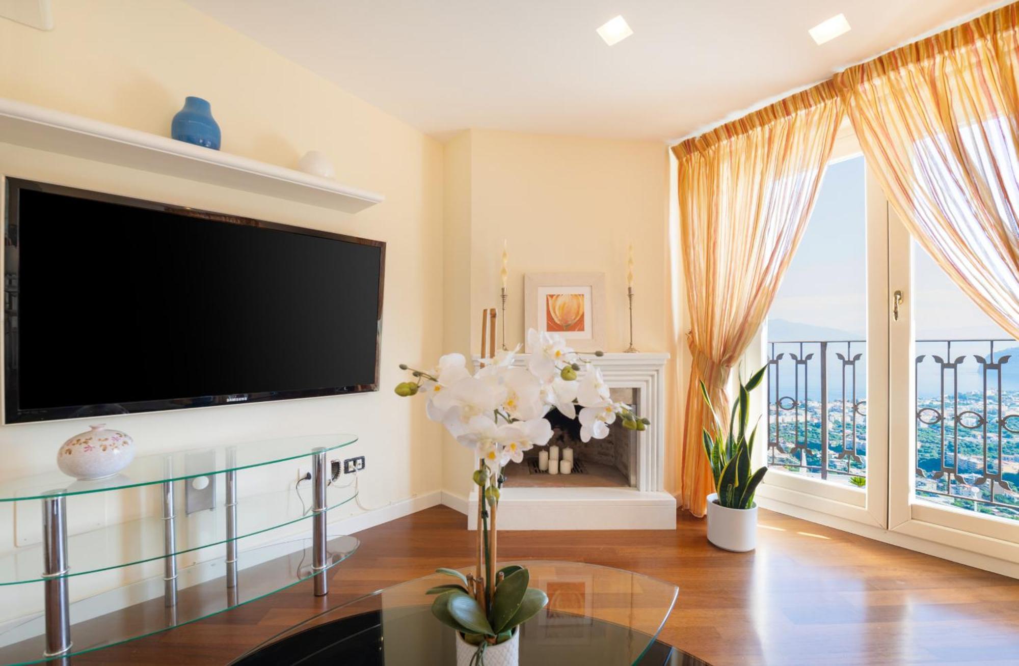 - Grazielluccia Villa Sorrento