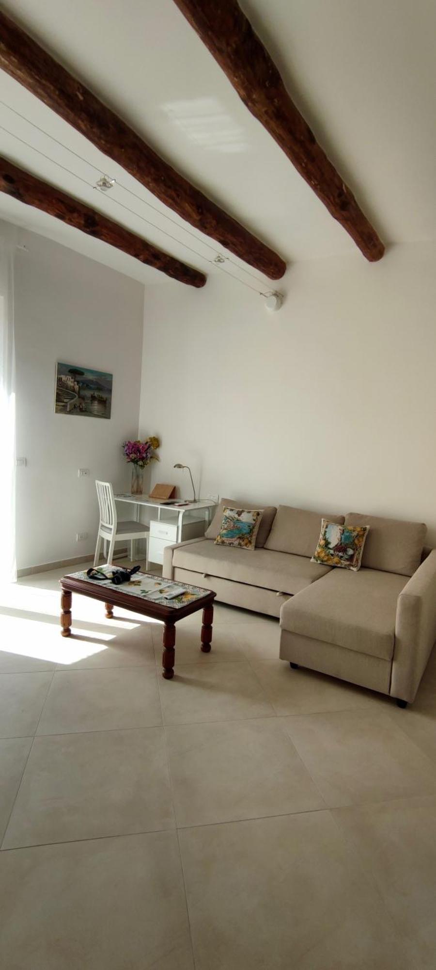 Archway Nine Apartment *
