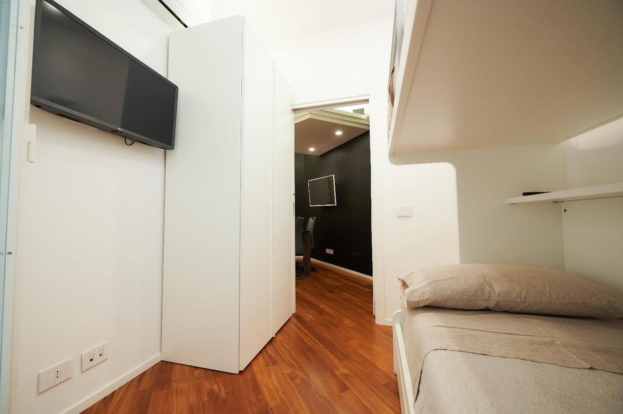 Diamonds House Apartment