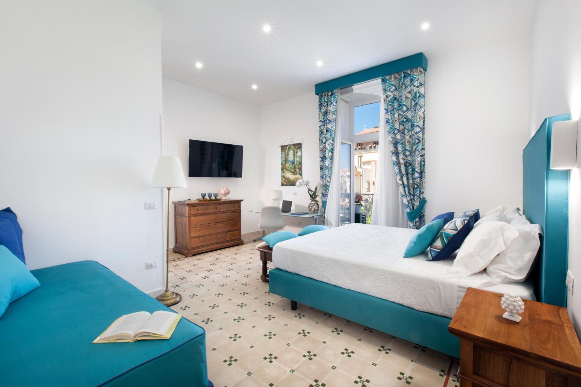 Shine House Holiday home