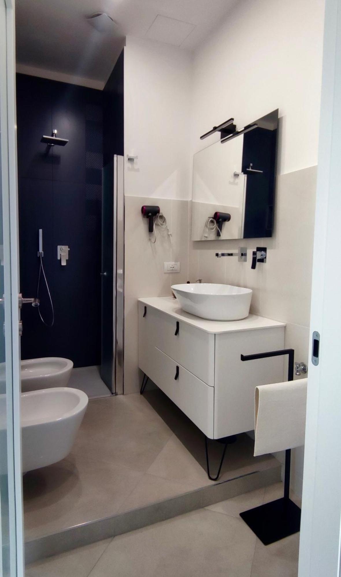 Archway Nine Apartment