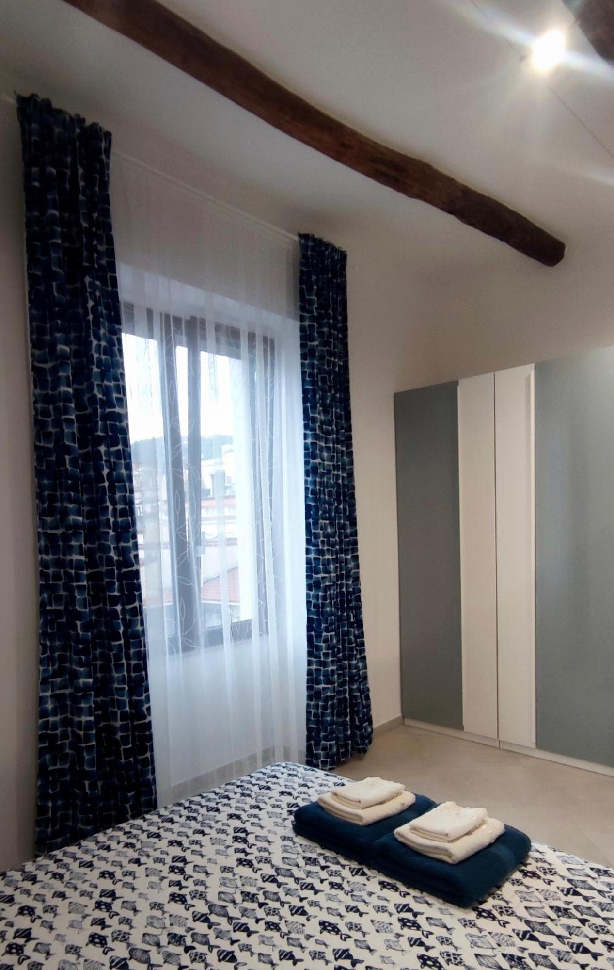 Archway Nine Apartment