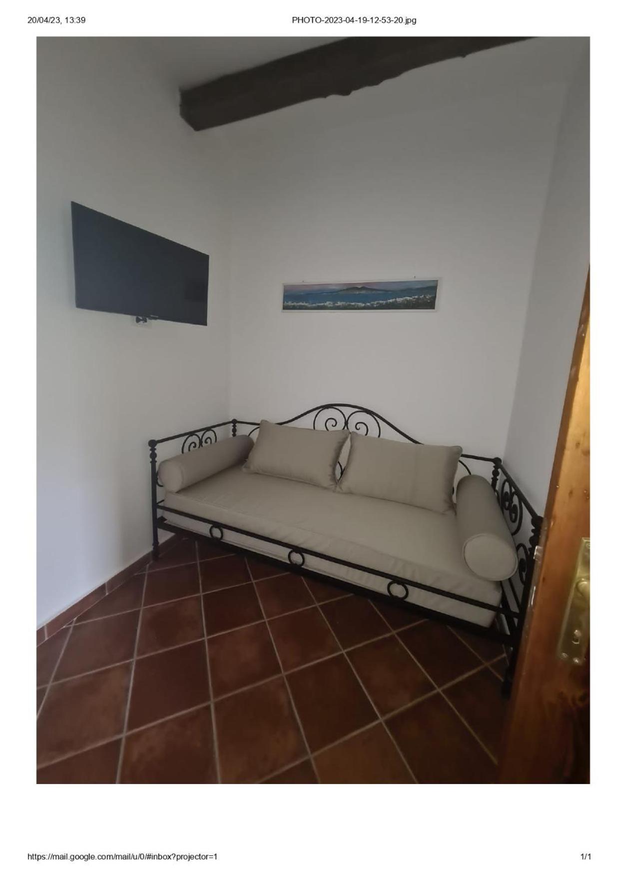 Acomodação com café da manhã  Ambrosio Relais 2*