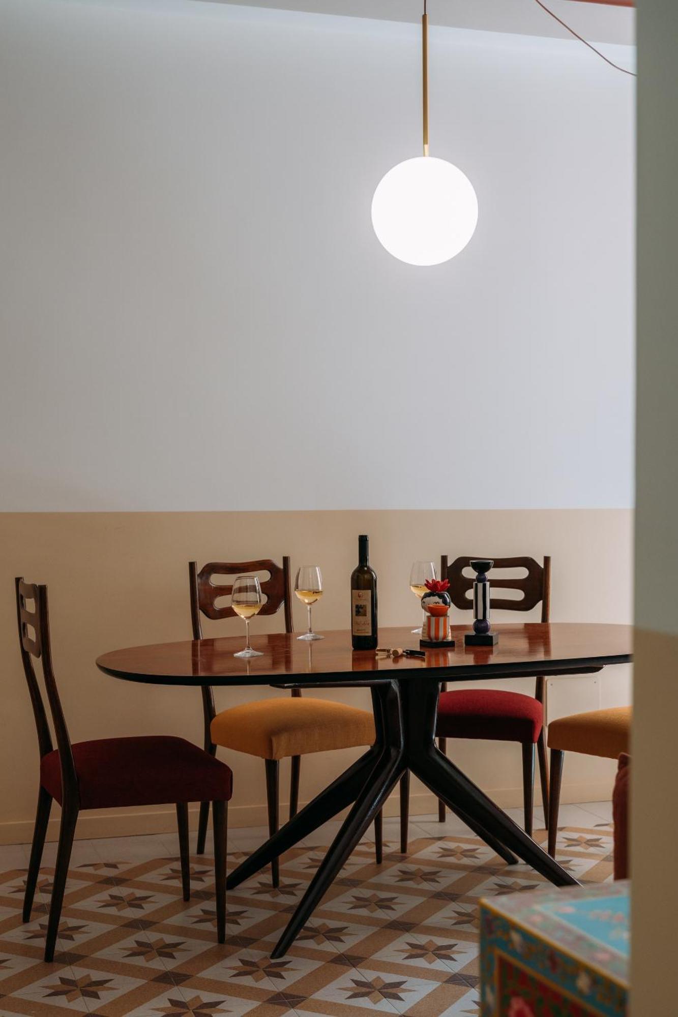 Flat 13 Apartment