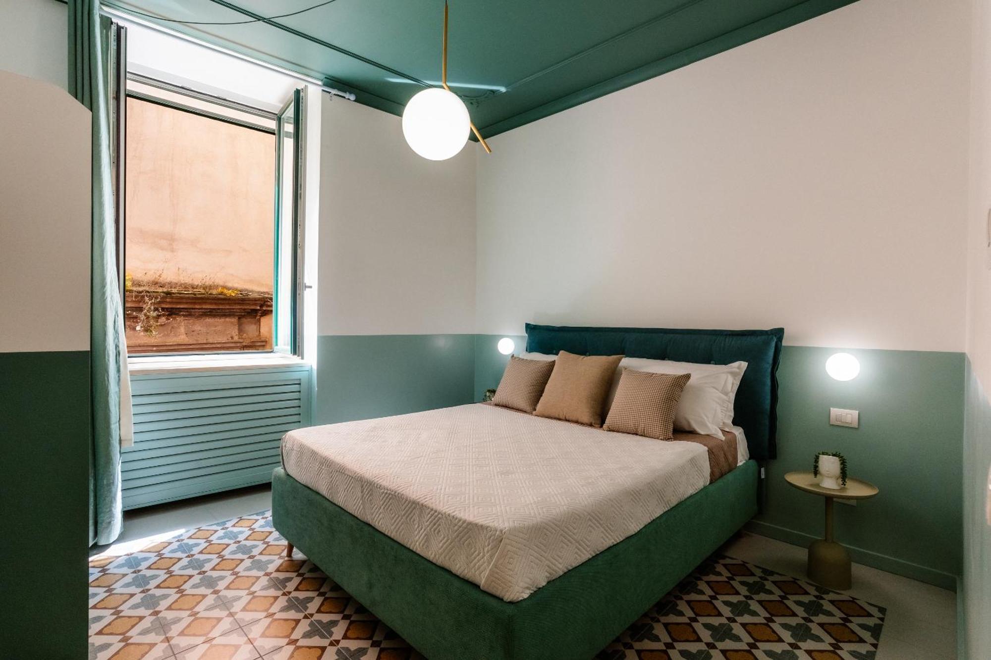 Flat 13 Apartment