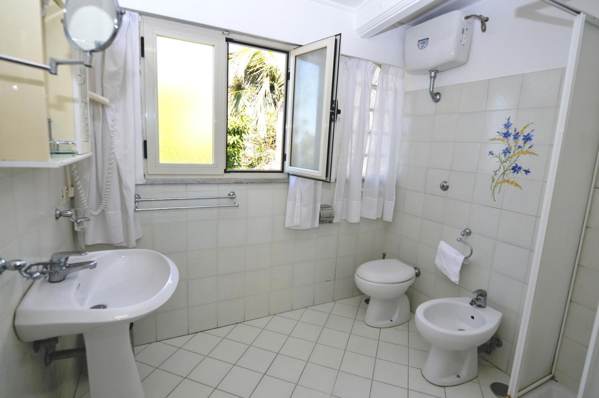Kalimera Apartment *
