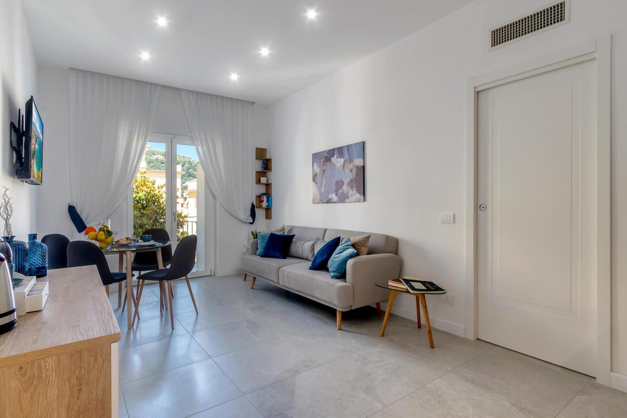 The Sisters' House Apartment