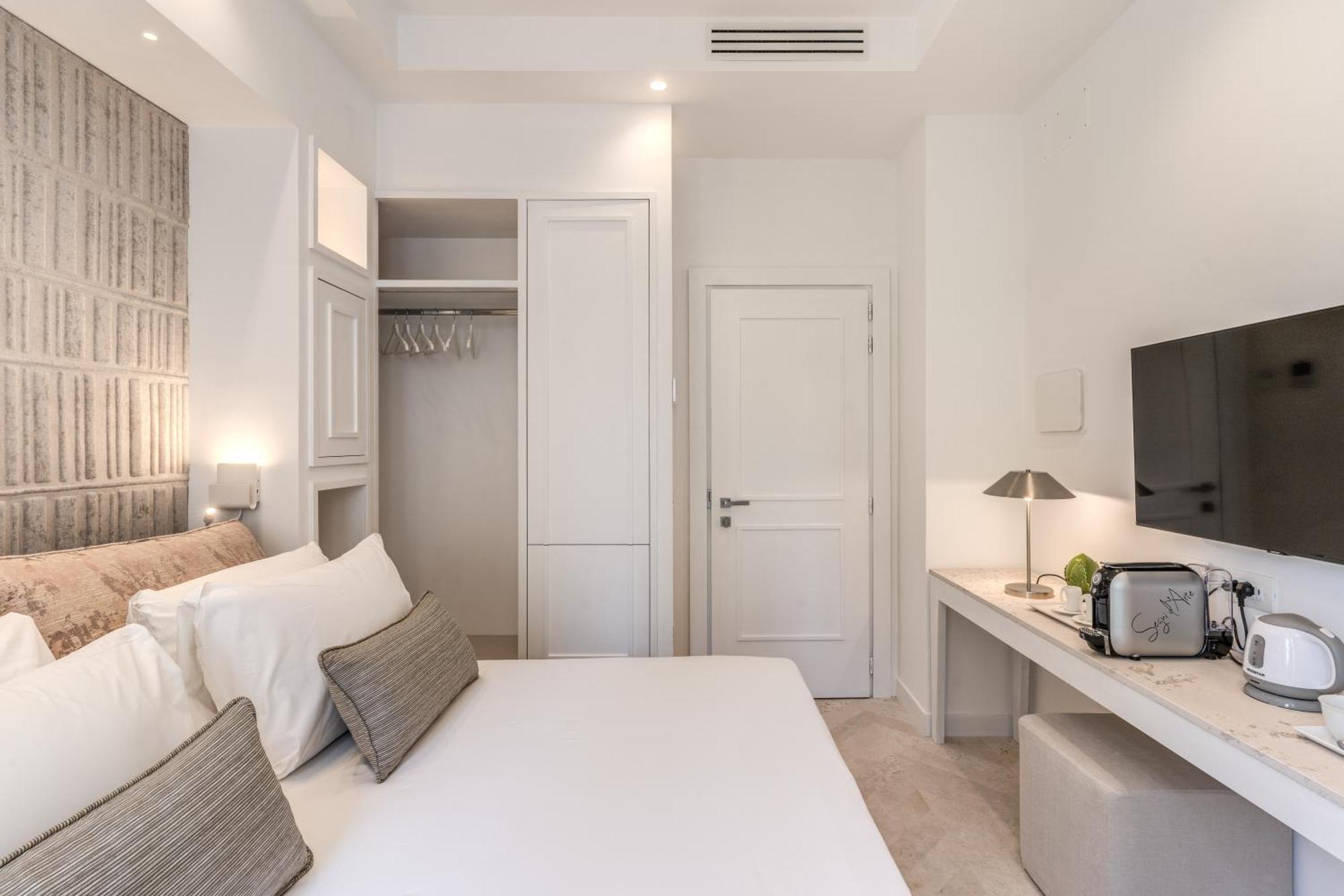 Diff'rent Souls - Luxury Guest house