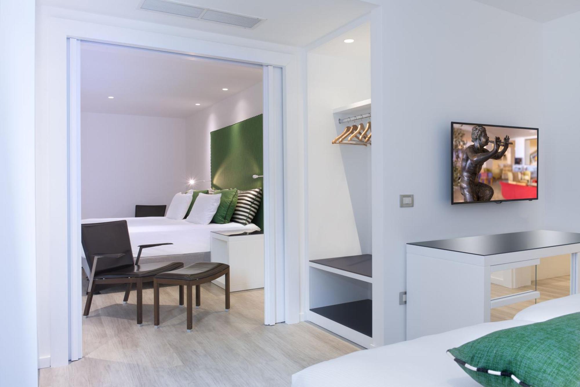 Hotel Hilton Palace 4*