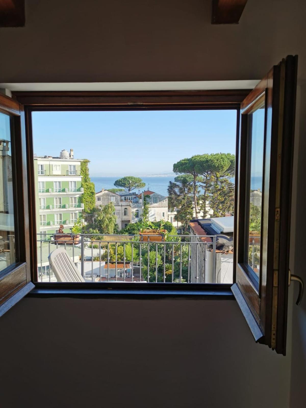 Apartment Rossy House Sorrento