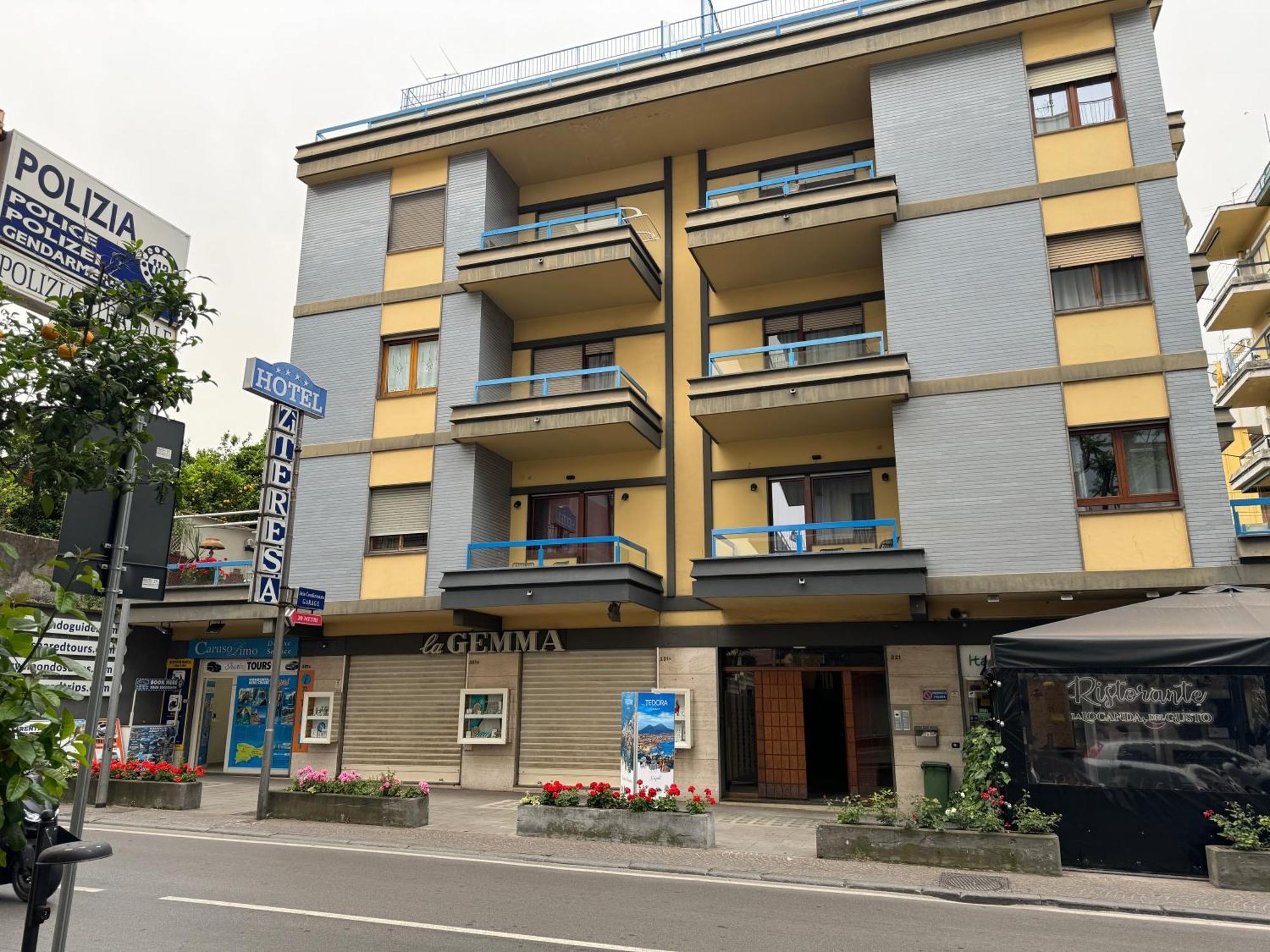 Angela House Center