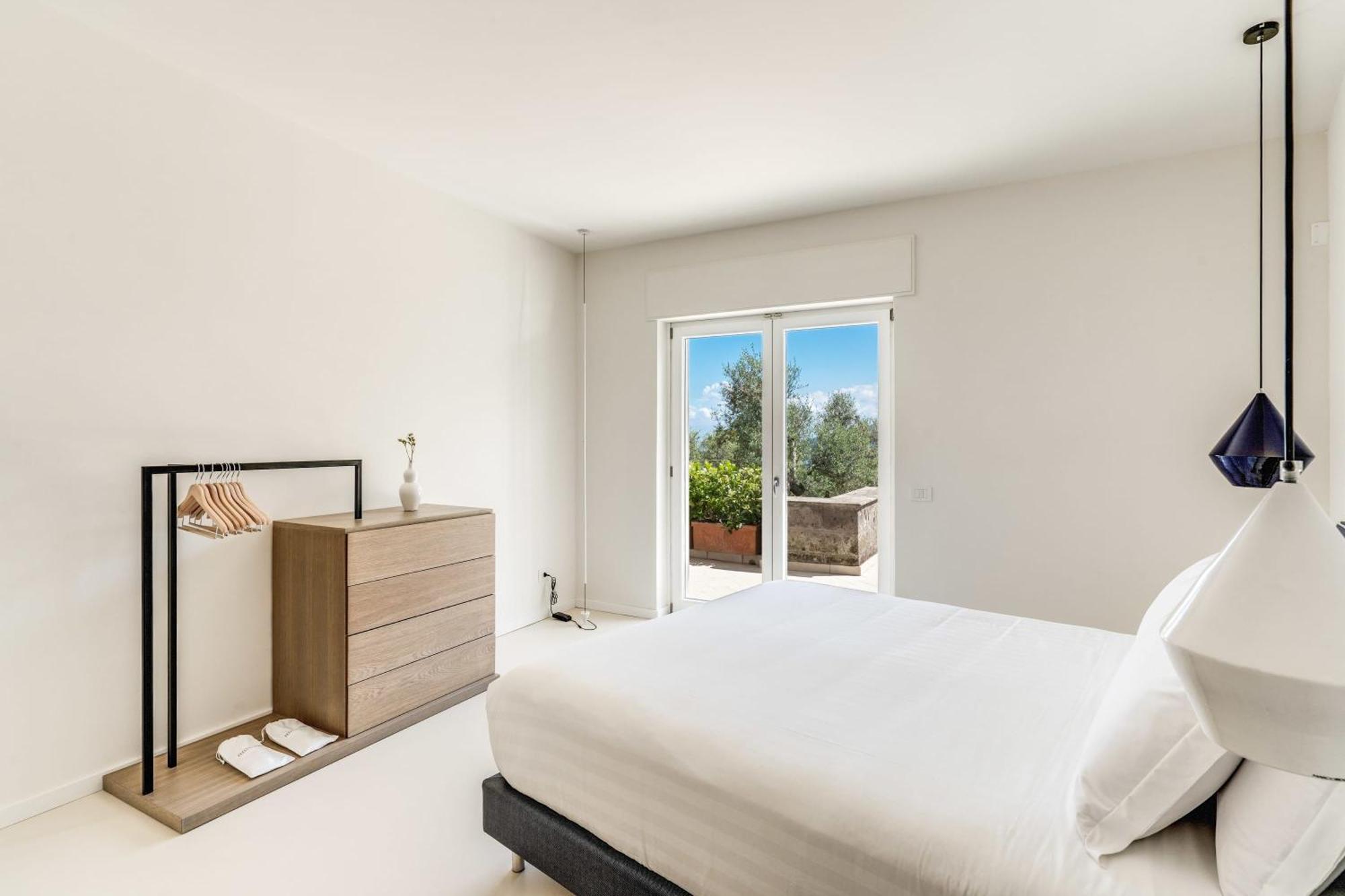 Milena Modern Elegance Views And Guest Services *