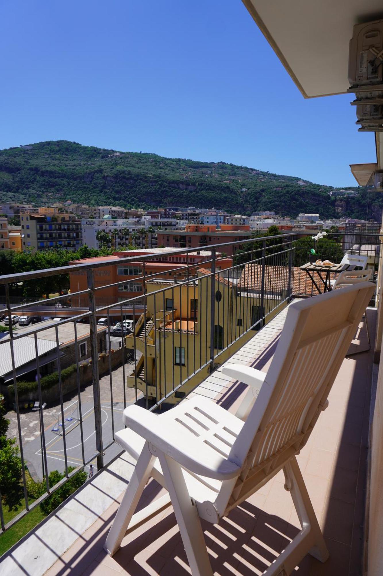 Casa Nelida, Centre Apartment Sorrento