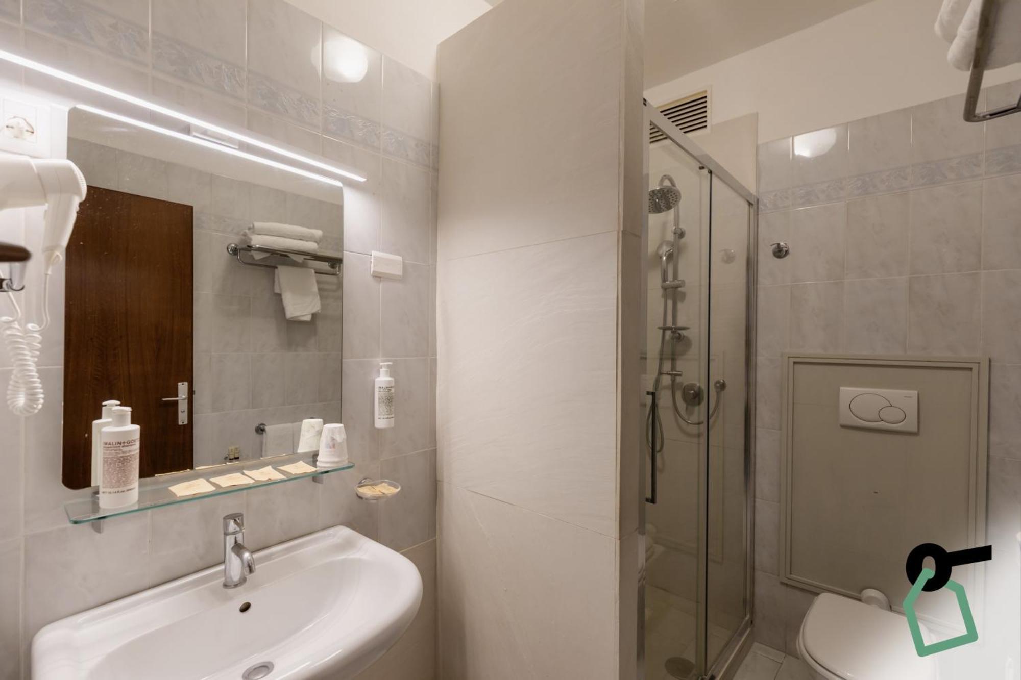Hotel Hotiday Collection - 4*