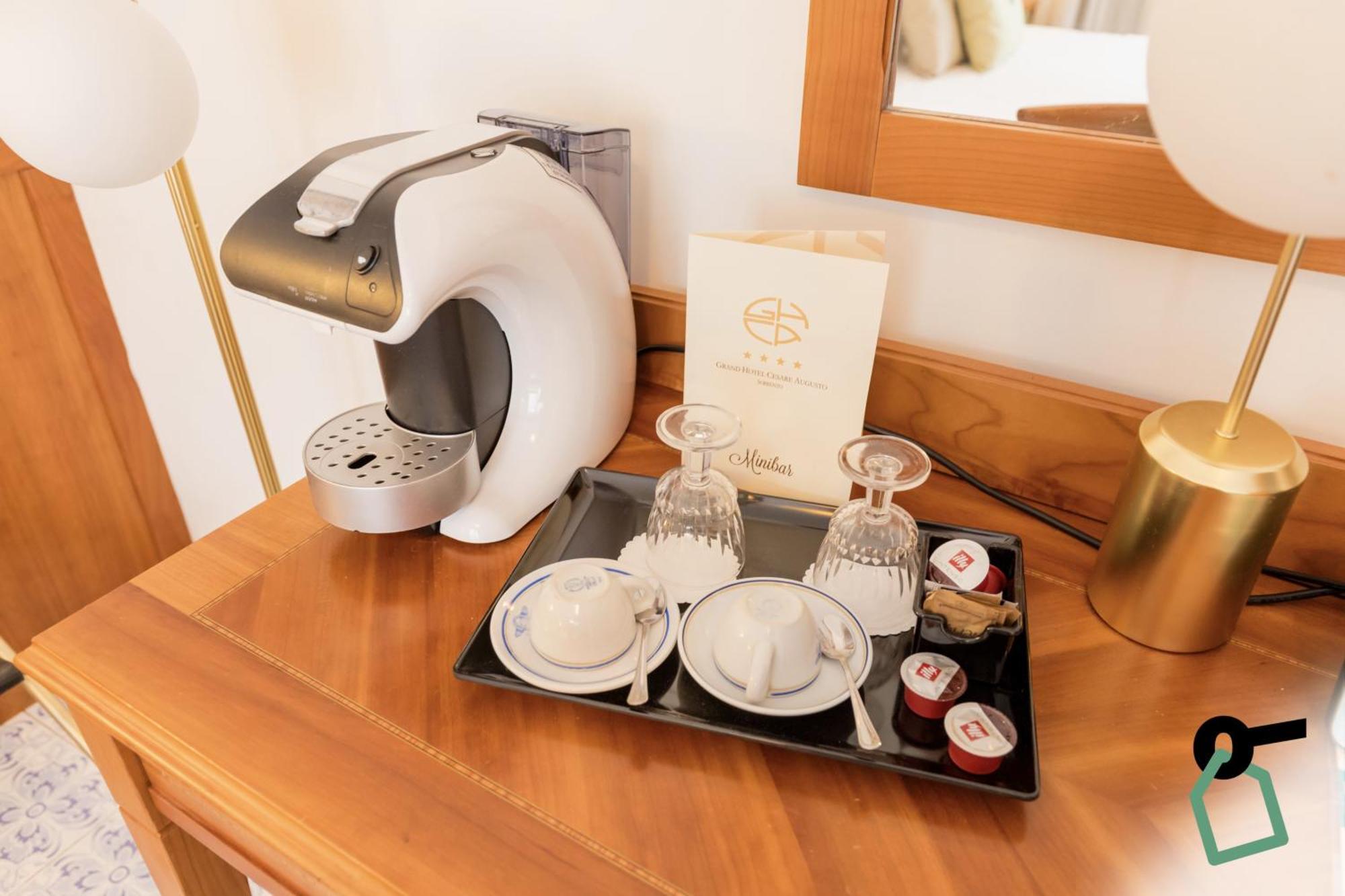 Hotel Hotiday Collection - 4*