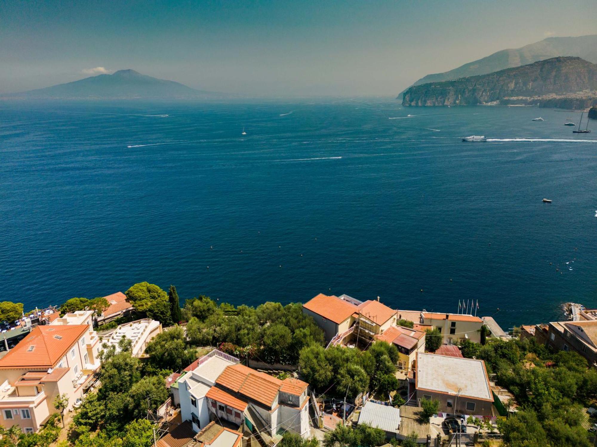 Relais Francesca Pool&view