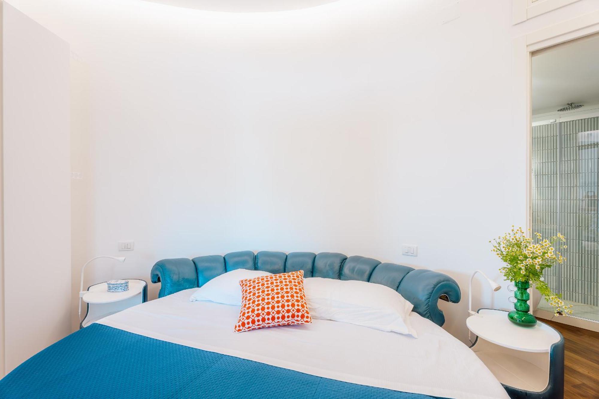 Round House Apartment *