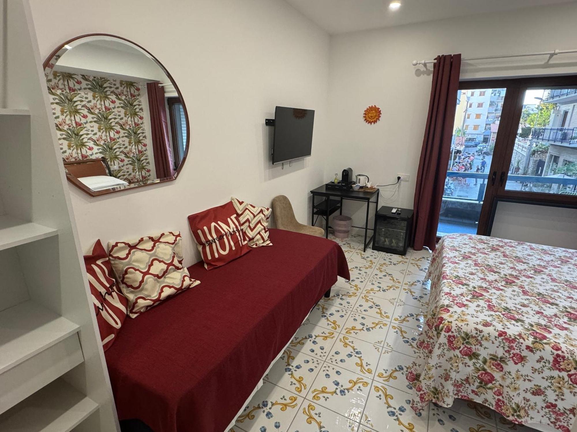 Bed & Breakfast Angela House Center