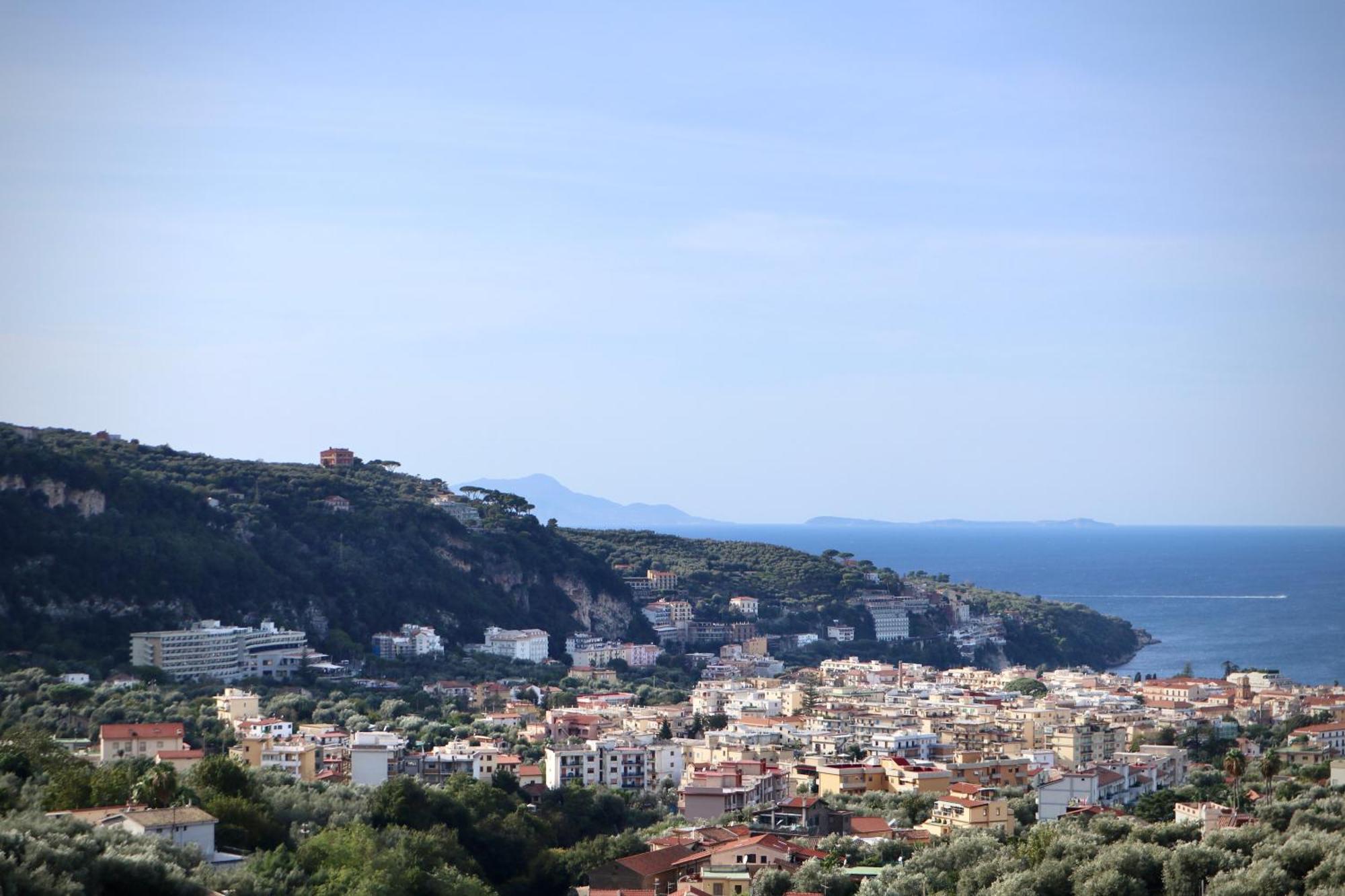 Da Chiara Sea Sight Bed & Breakfast Sorrento