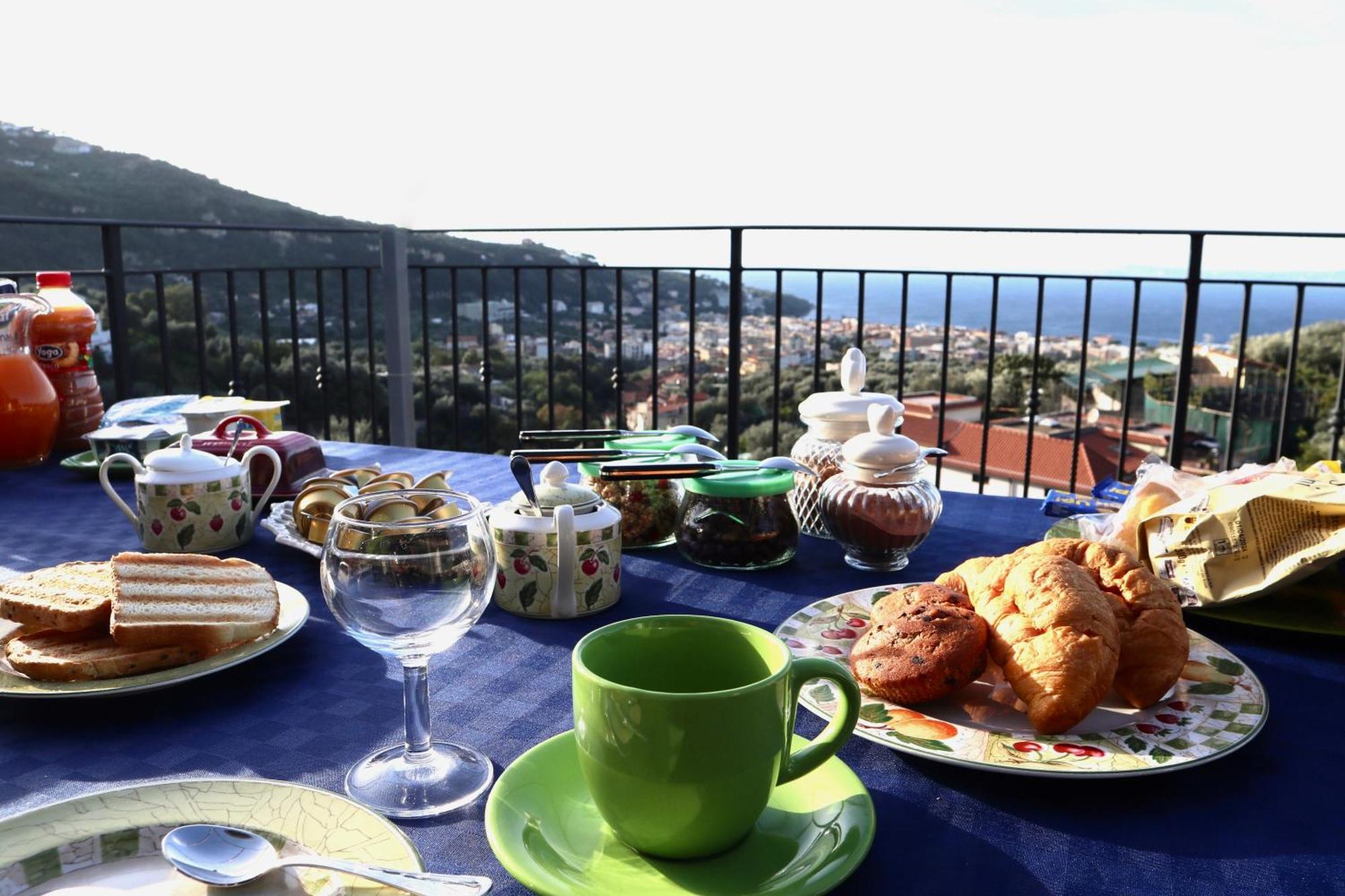 Bed & Breakfast Da Chiara Sea Sight Sorrento