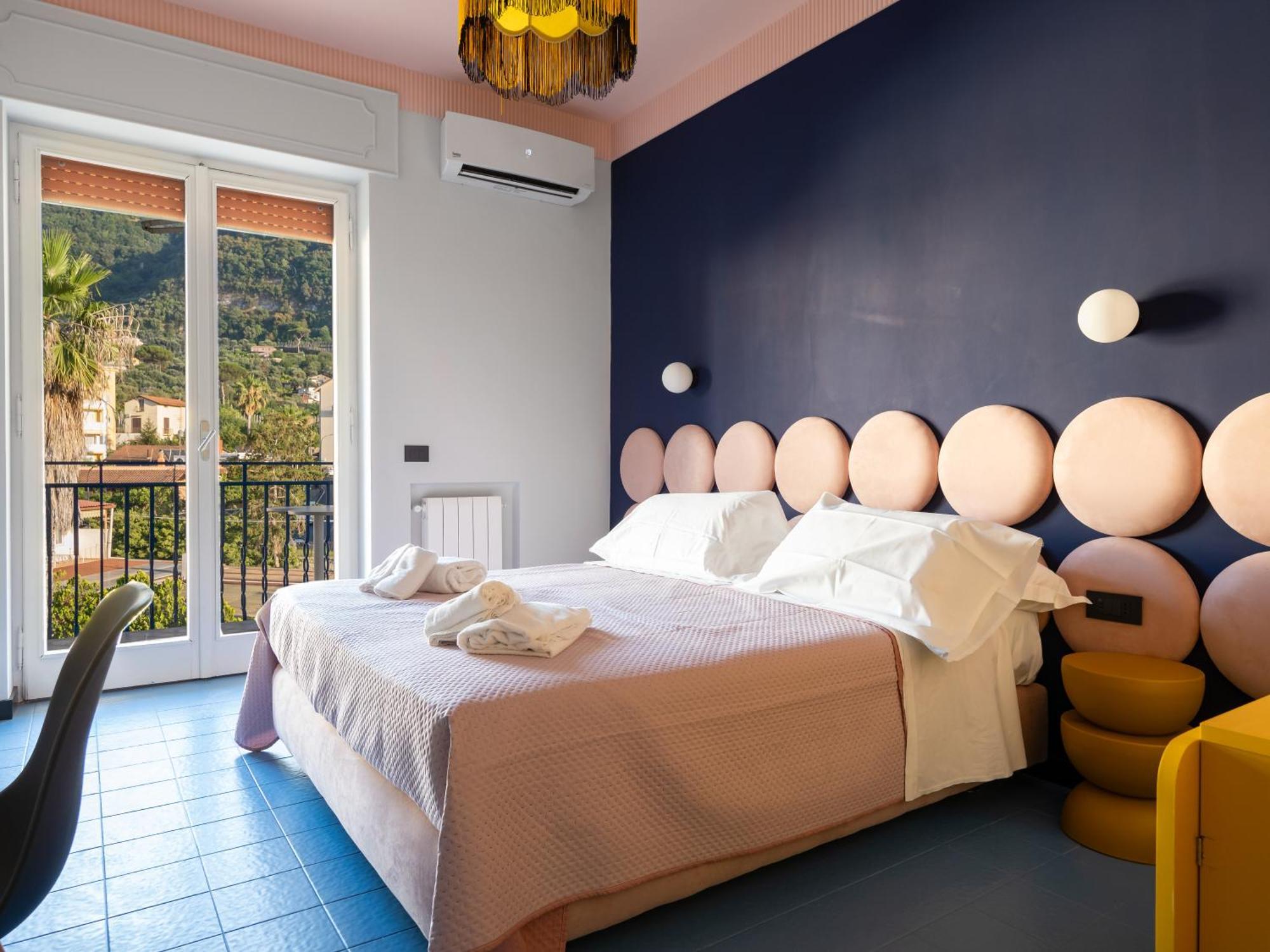 Relais Mirage - De Vivo Realty * Sorrento