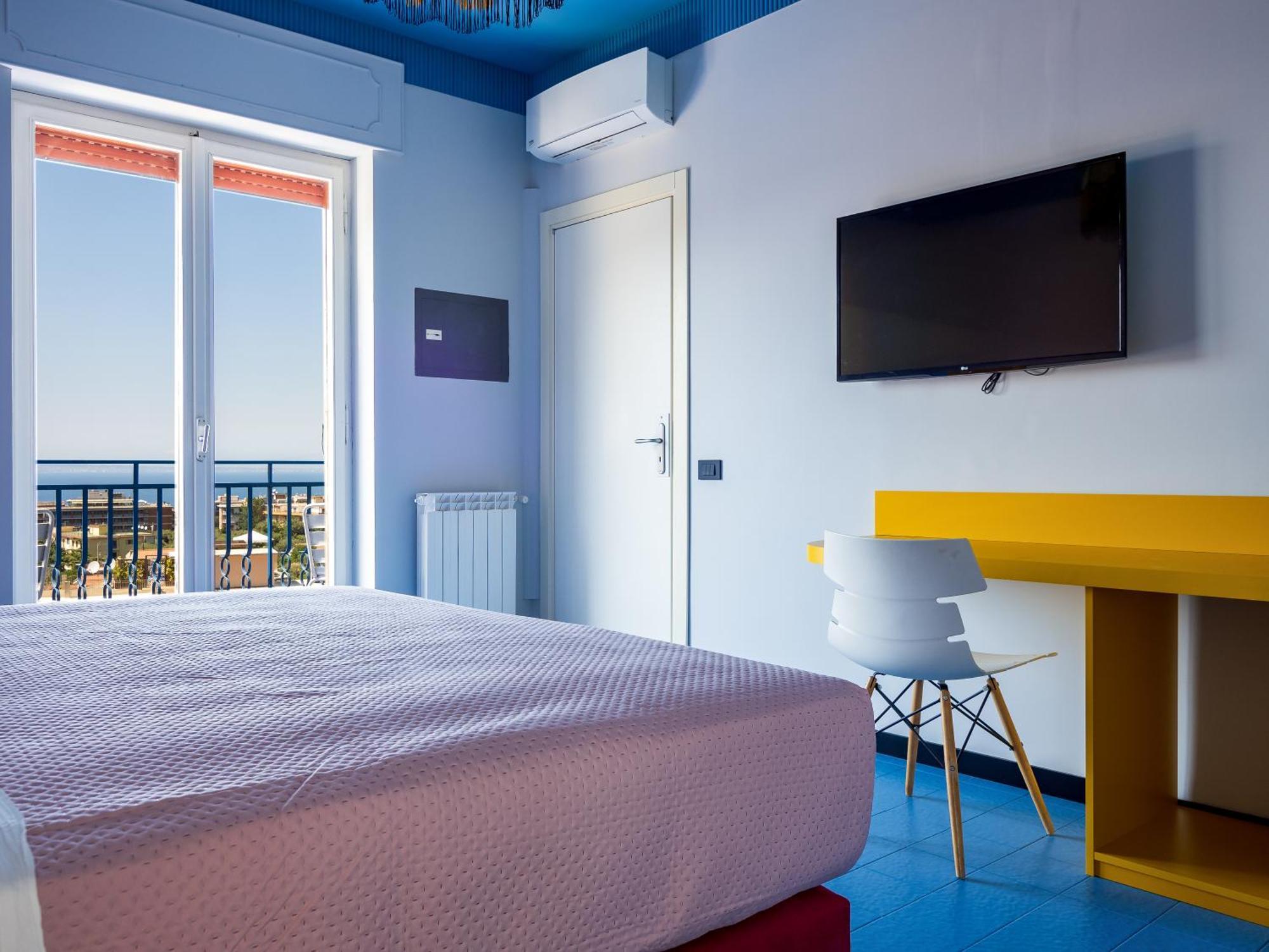 Relais Mirage - De Vivo Realty * Sorrento