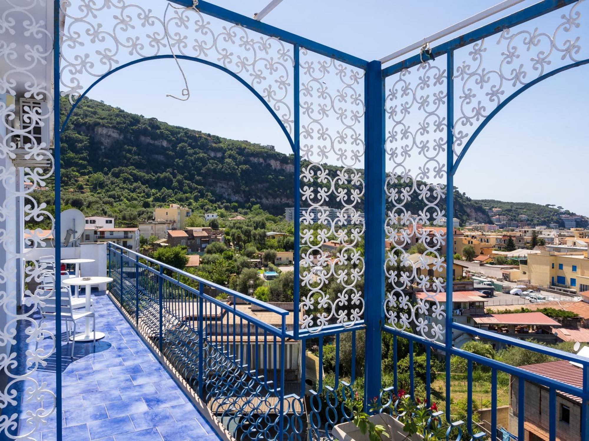 Relais Mirage - De Vivo Realty * Sorrento