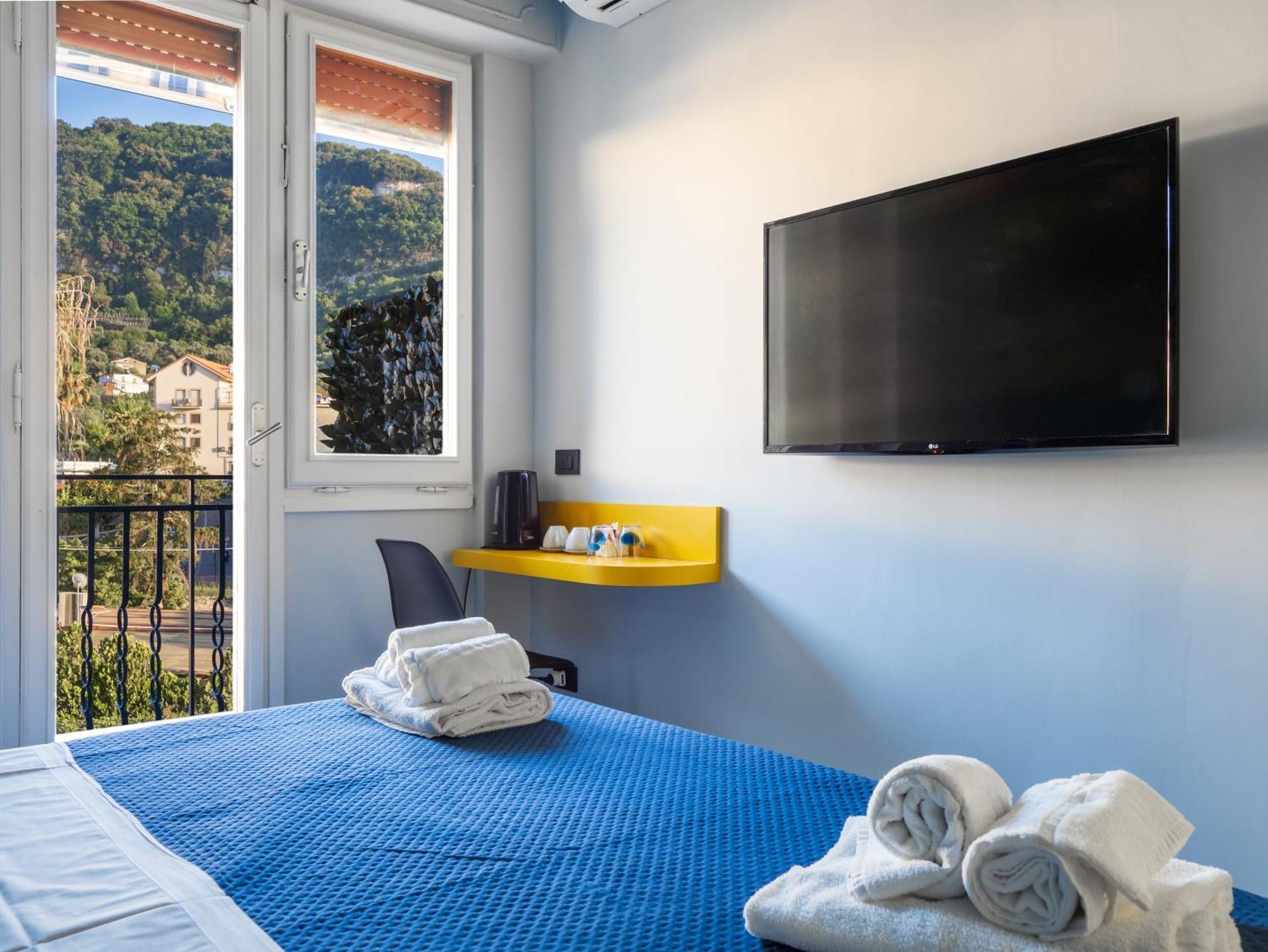 Relais Mirage - De Vivo Realty * Sorrento