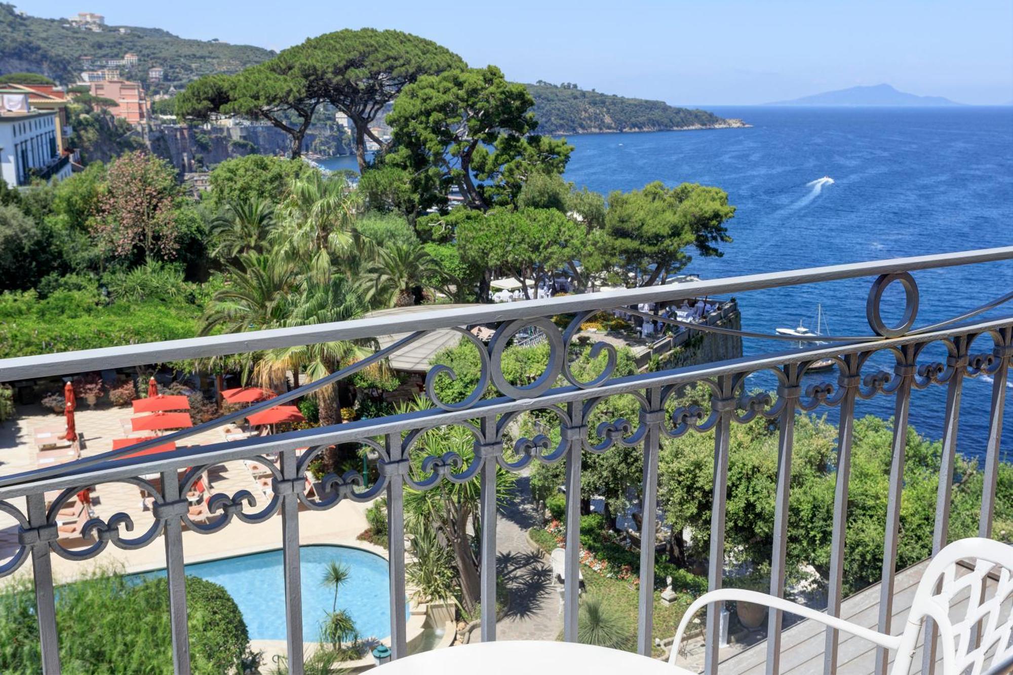 Grand Ambasciatori Hotel 5*