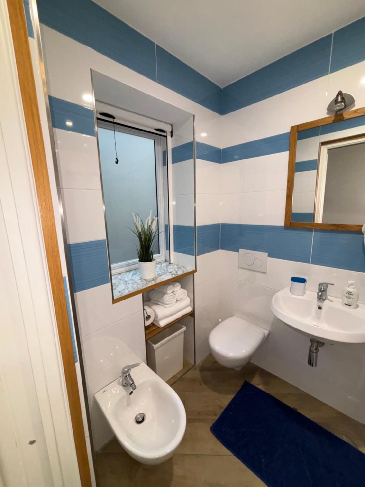 Canelli House Bed & Breakfast